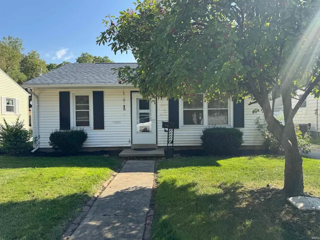 $1,400 | 509 Philadelphia Street, La Porte, IN 46350