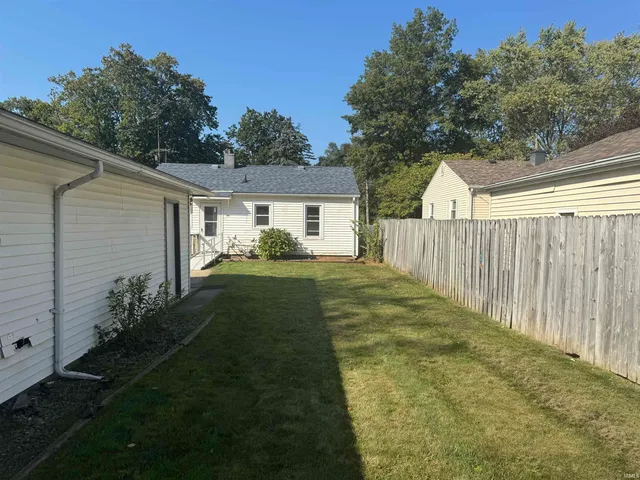 $1,400 | 509 Philadelphia Street, La Porte, IN 46350