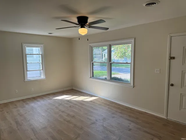 $1,400 | 509 Philadelphia Street, La Porte, IN 46350