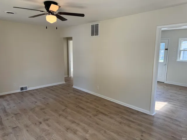 $1,400 | 509 Philadelphia Street, La Porte, IN 46350