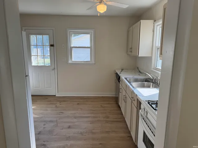 $1,400 | 509 Philadelphia Street, La Porte, IN 46350