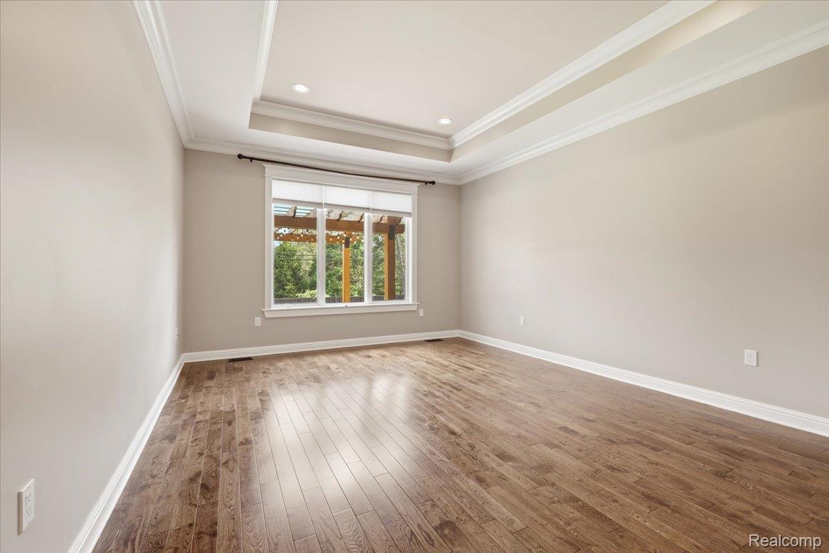 35339 West 13 Mile Road Farmington, MI 48331 - Photo 23 of 72 Spacious Primary Bedroom