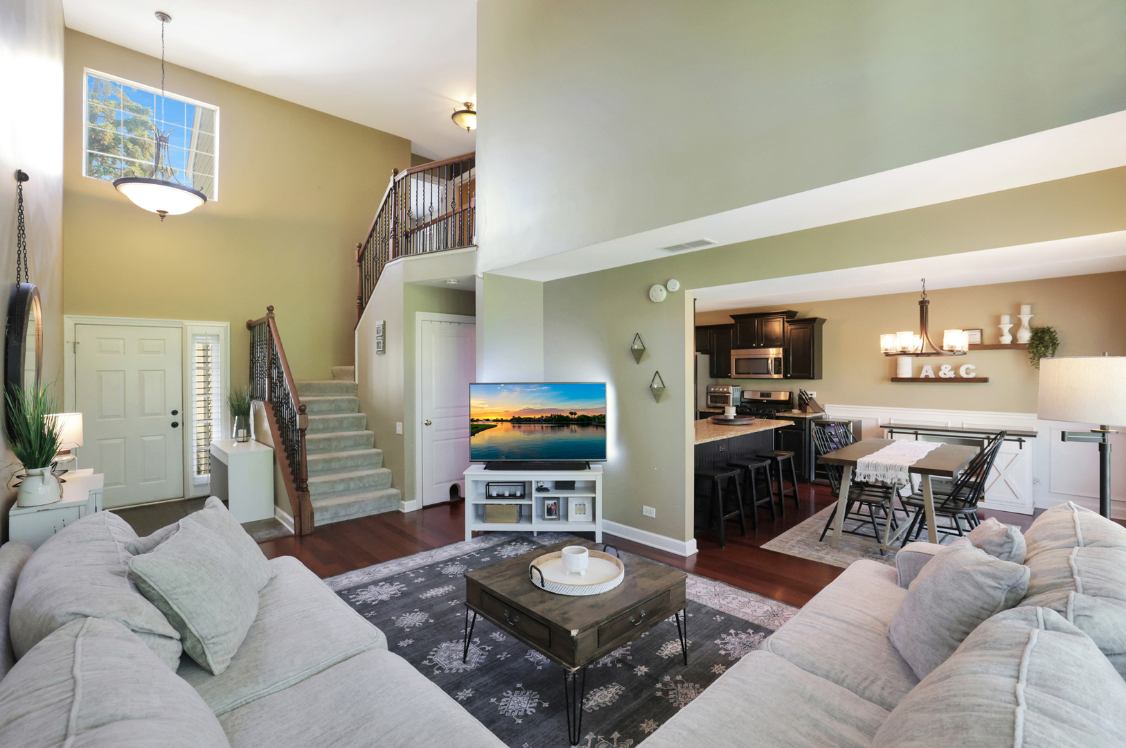 1365 Spaulding Road Bartlett, IL 60103 - Photo 4 of 22 Gallery Image 4