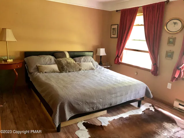 $1,900 | 56 Winding Way, Albrightsville, PA 18210