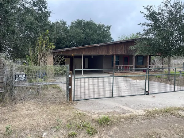 $98,500 | 604 West Holland Street, Falfurrias, TX 78355