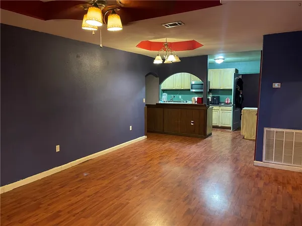 $98,500 | 604 West Holland Street, Falfurrias, TX 78355