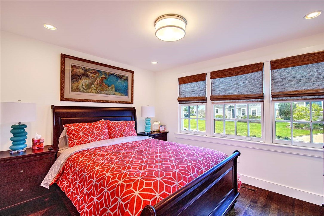 228 Bonnet Point Road Narragansett, RI 02882 - Photo 23 of 40