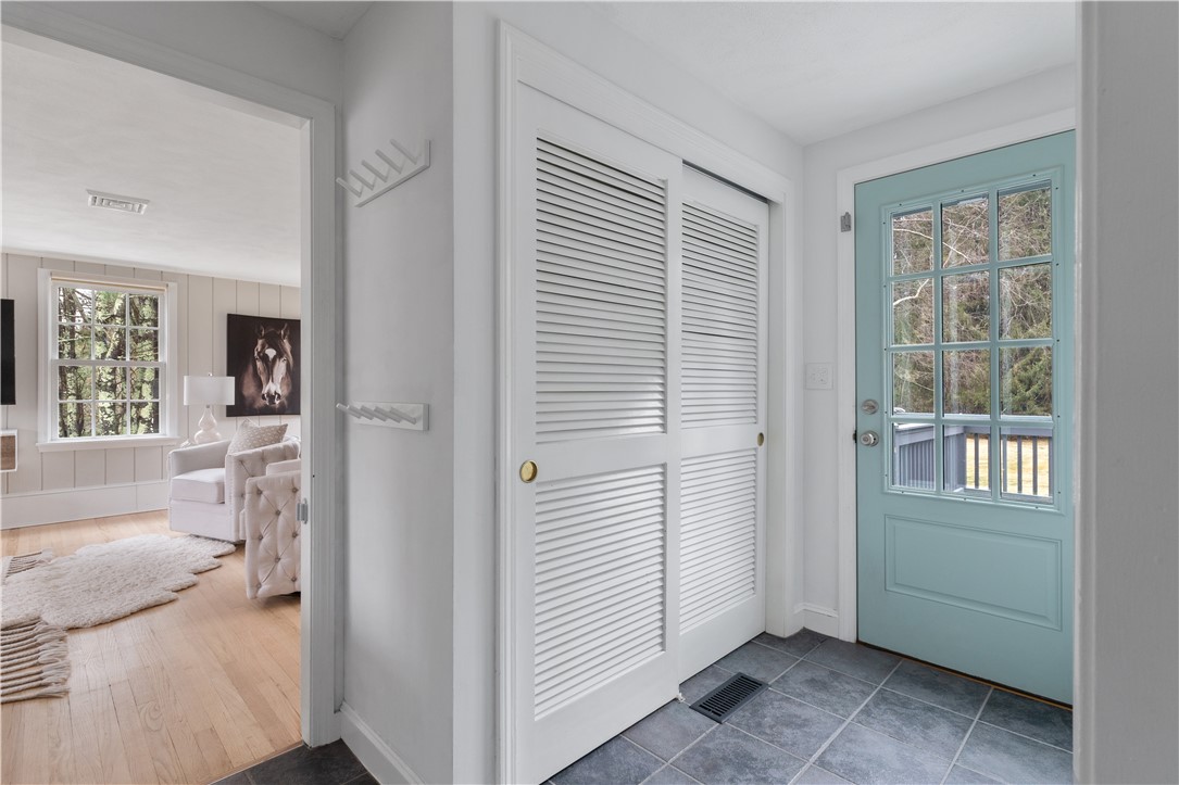 1335 High Hawk Road East Greenwich, RI 02818 - Photo 29 of 50 Gallery Image 29