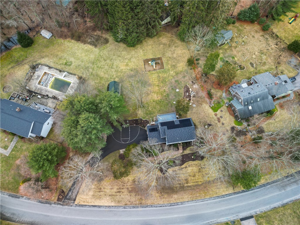 1335 High Hawk Road East Greenwich, RI 02818 - Photo 46 of 50 Gallery Image 46