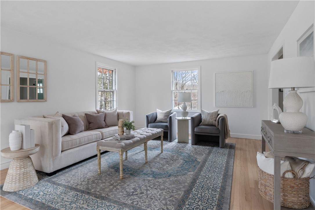 1335 High Hawk Road East Greenwich, RI 02818 - Photo 8 of 50 Gallery Image 8
