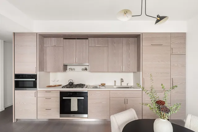 $1,600,000 | 1 City Point, Unit 59G | Downtown Brooklyn