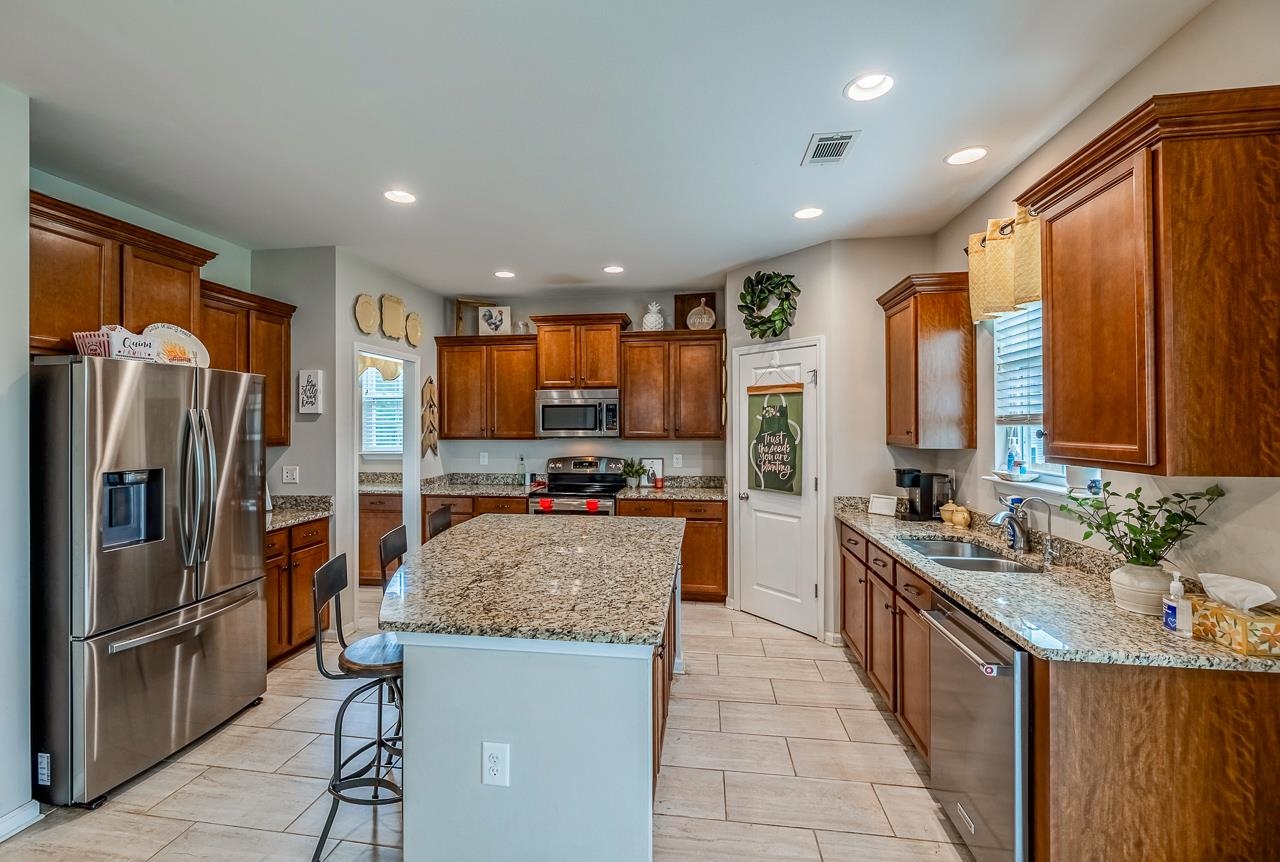 208 Castleton Circle Boiling Springs, SC 29316 - Photo 12 of 42