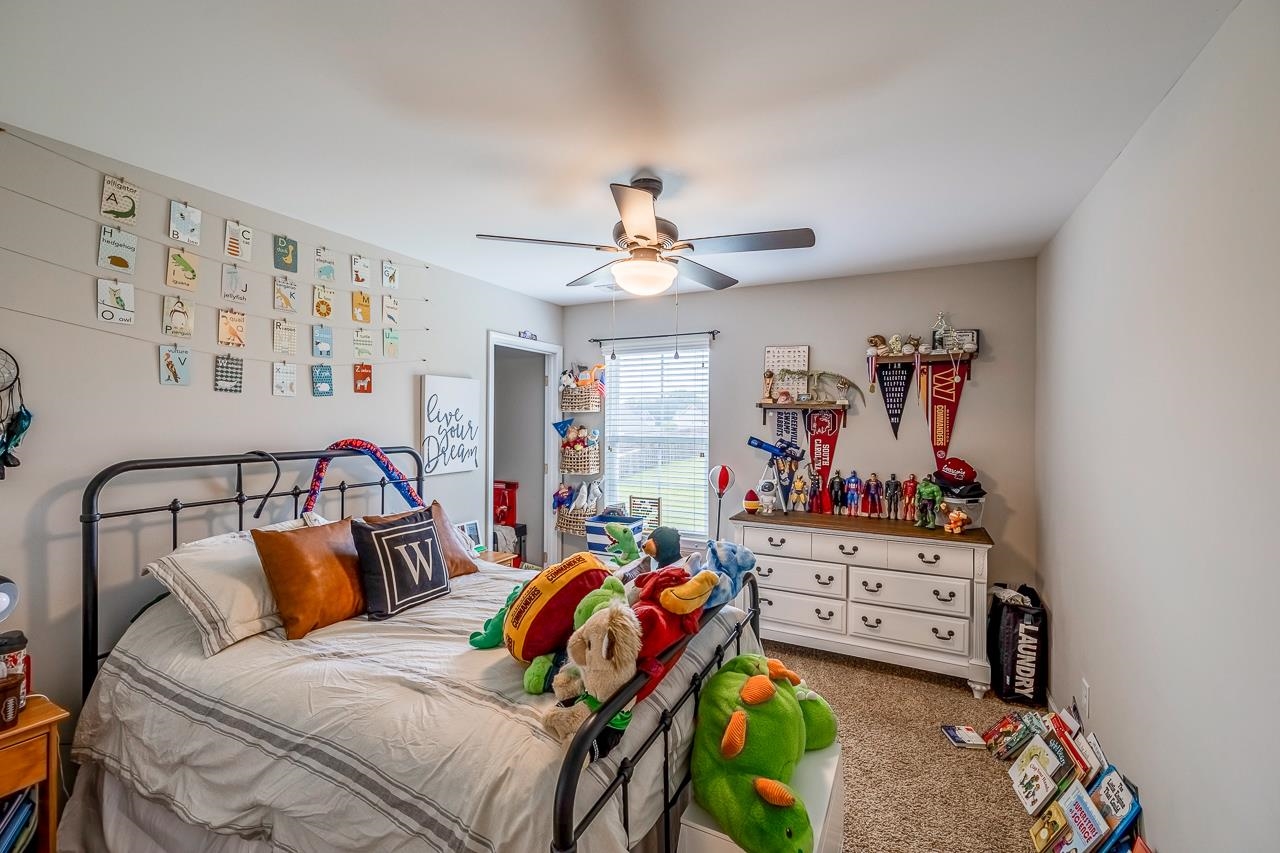 208 Castleton Circle Boiling Springs, SC 29316 - Photo 33 of 42