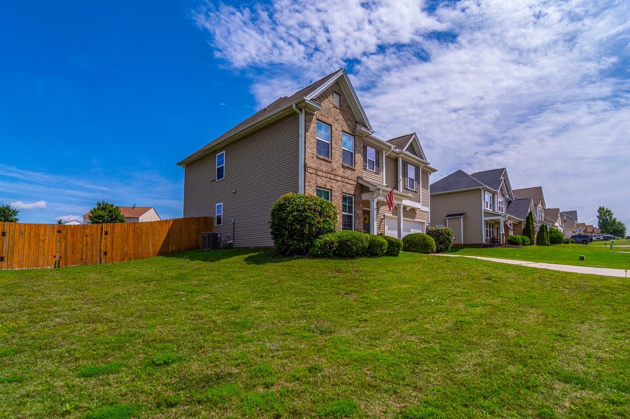 208 Castleton Circle Boiling Springs, SC 29316 - Photo 36 of 42