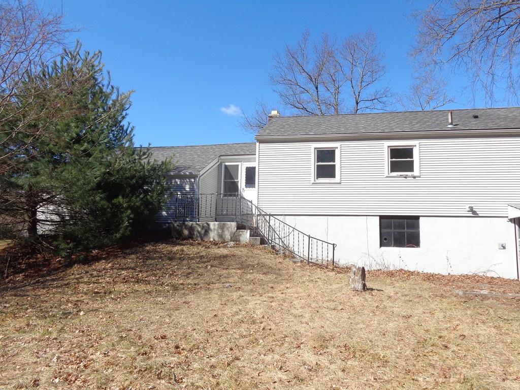 723 Holyoke Road Westfield, MA 01085 - Photo 14 of 14 Gallery Image 14