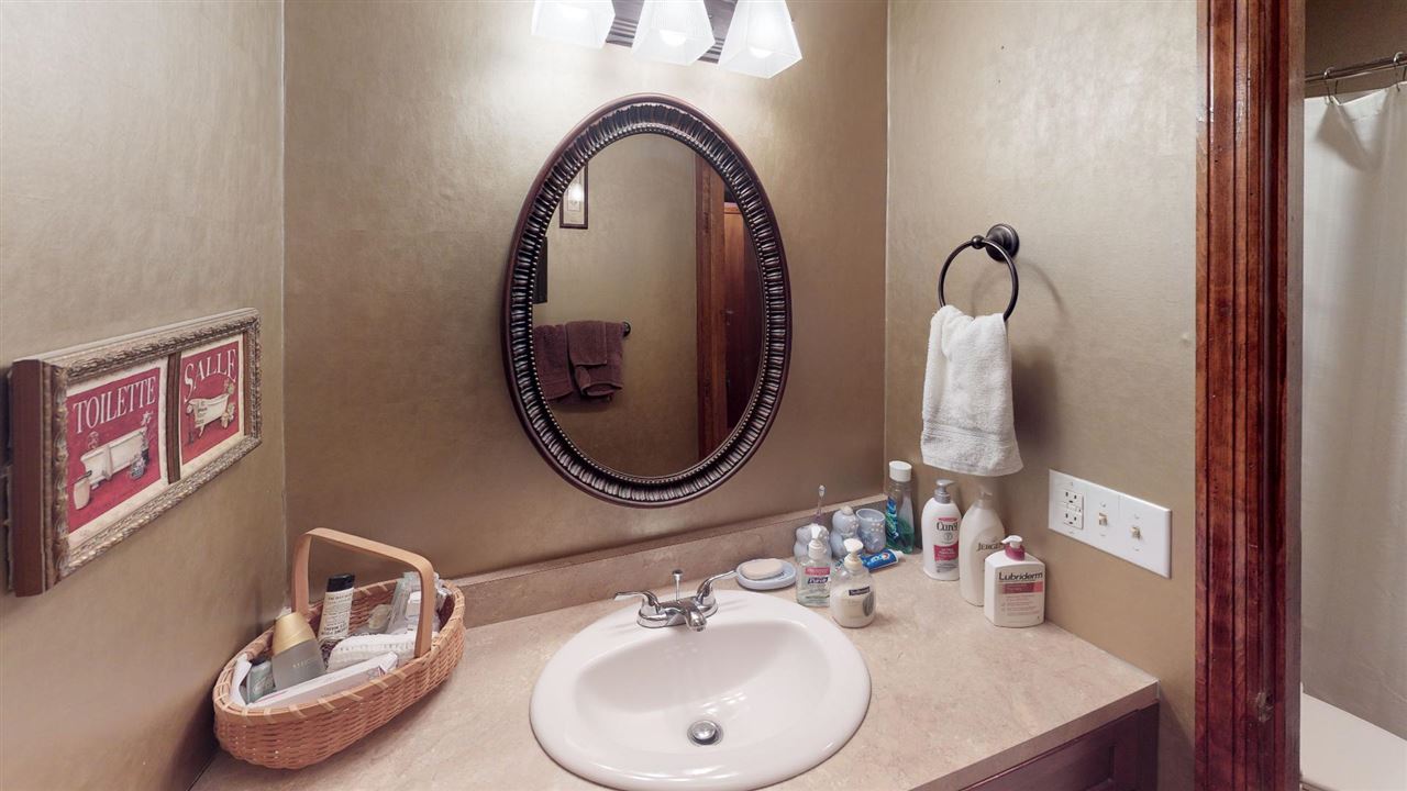 5821 East Pea Ridge Road, Unit 1 Huntington, WV 25705 - Photo 12 of 16 Gallery Image 12