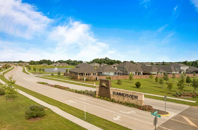 $410,990 | 5707 Sunland Trail, Fulshear, TX 77441