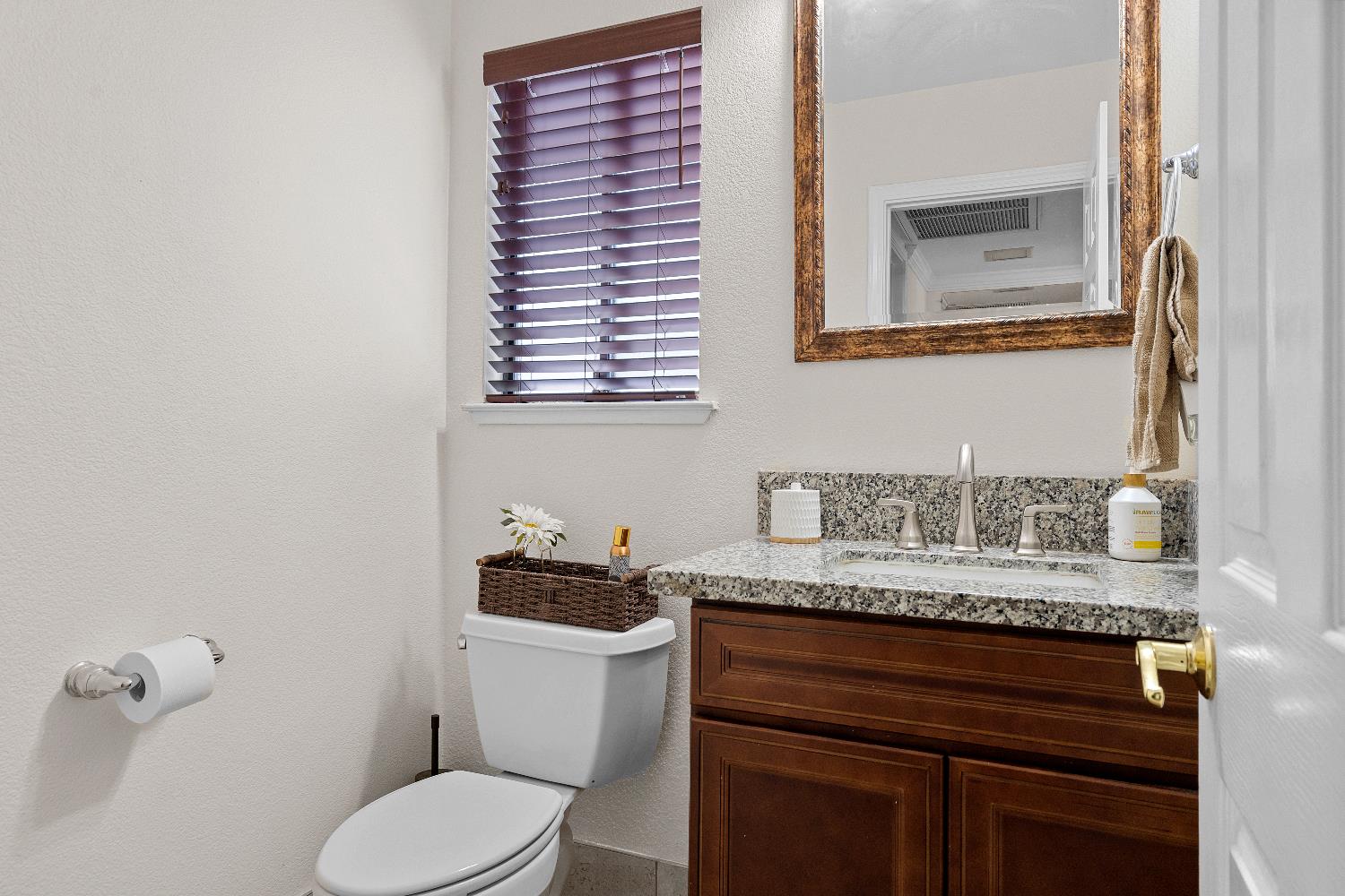 8339 Ruge Court Antelope, CA 95843 - Photo 17 of 35