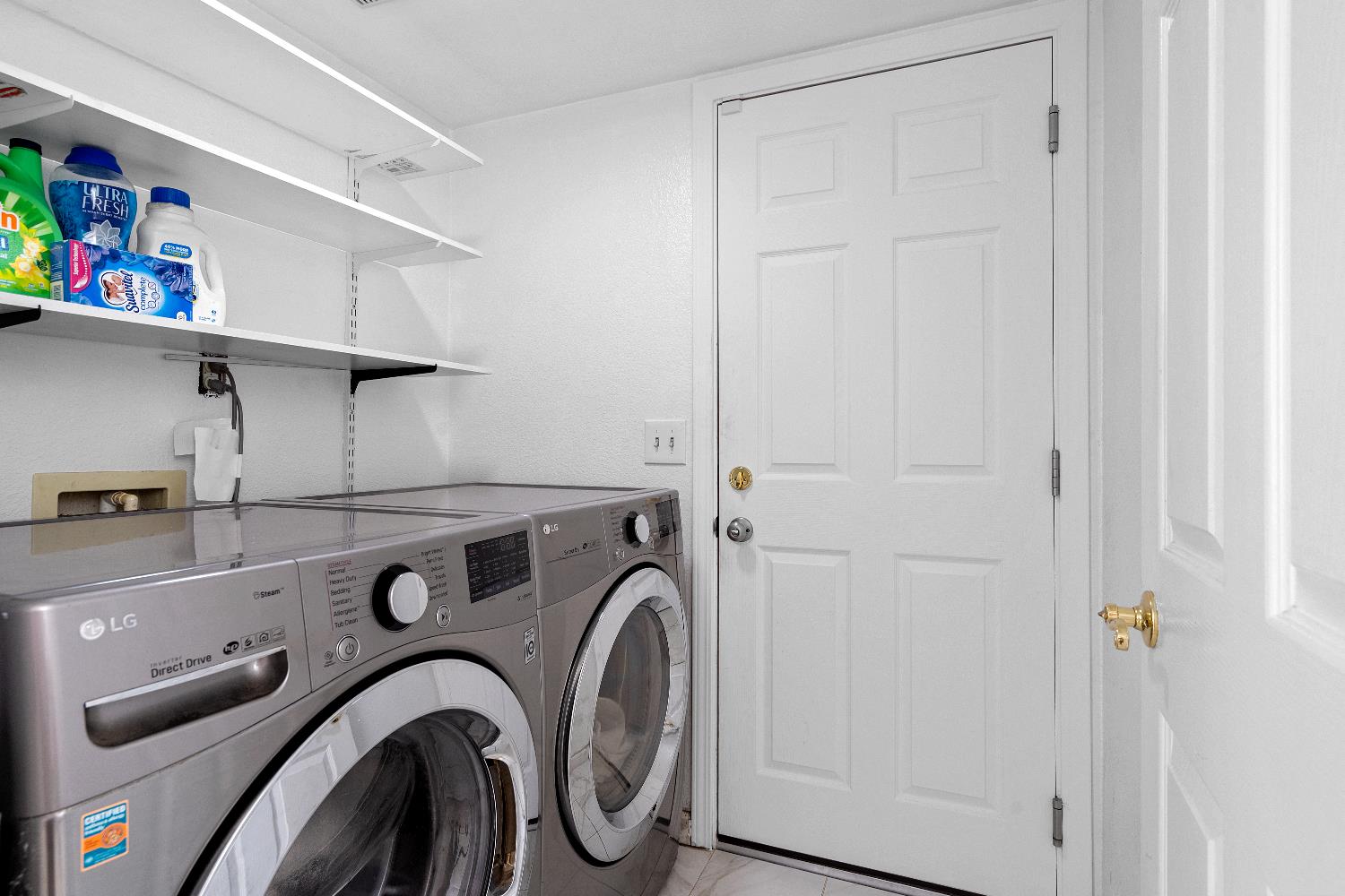 8339 Ruge Court Antelope, CA 95843 - Photo 18 of 35