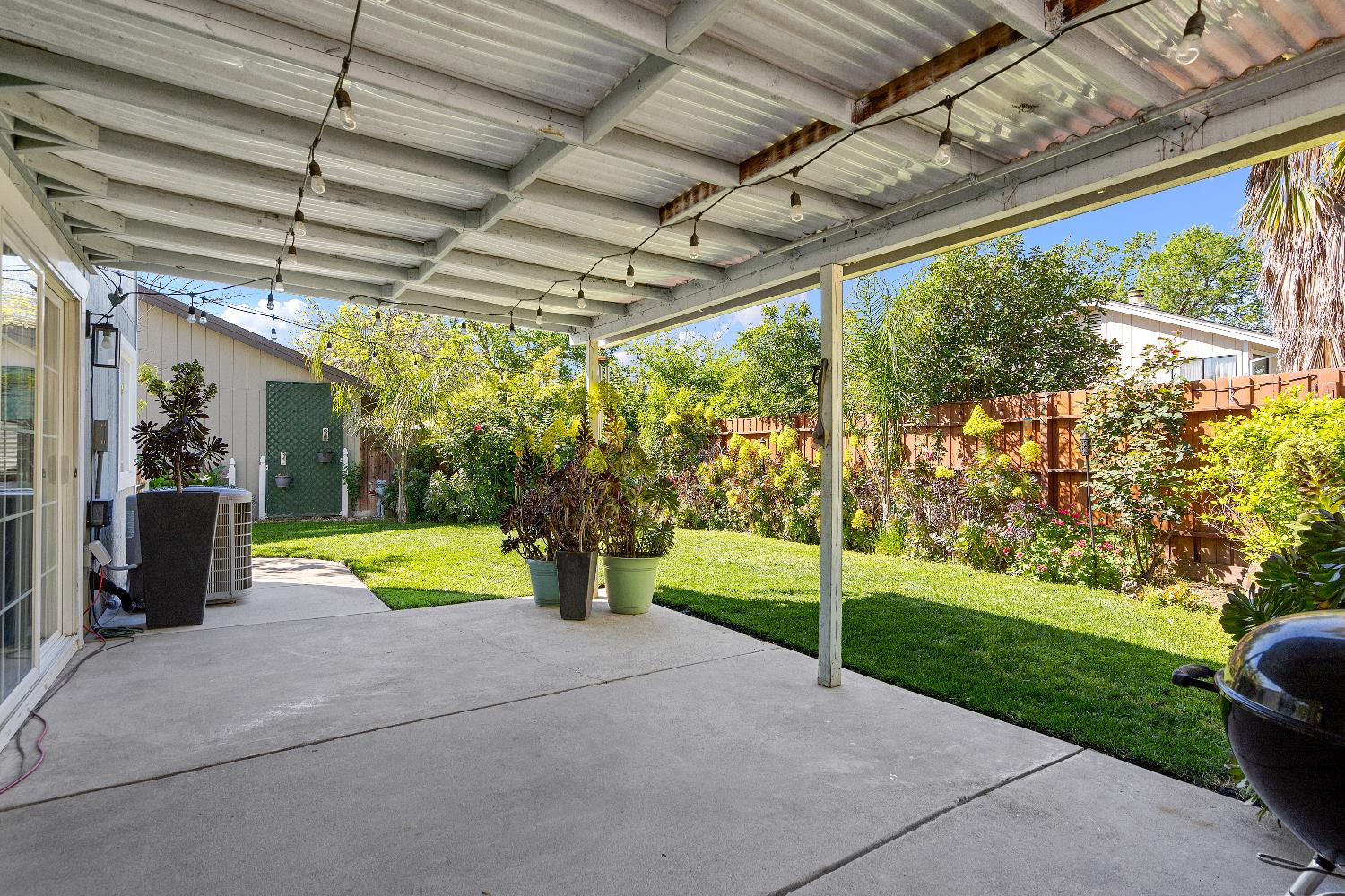 8339 Ruge Court Antelope, CA 95843 - Photo 29 of 35