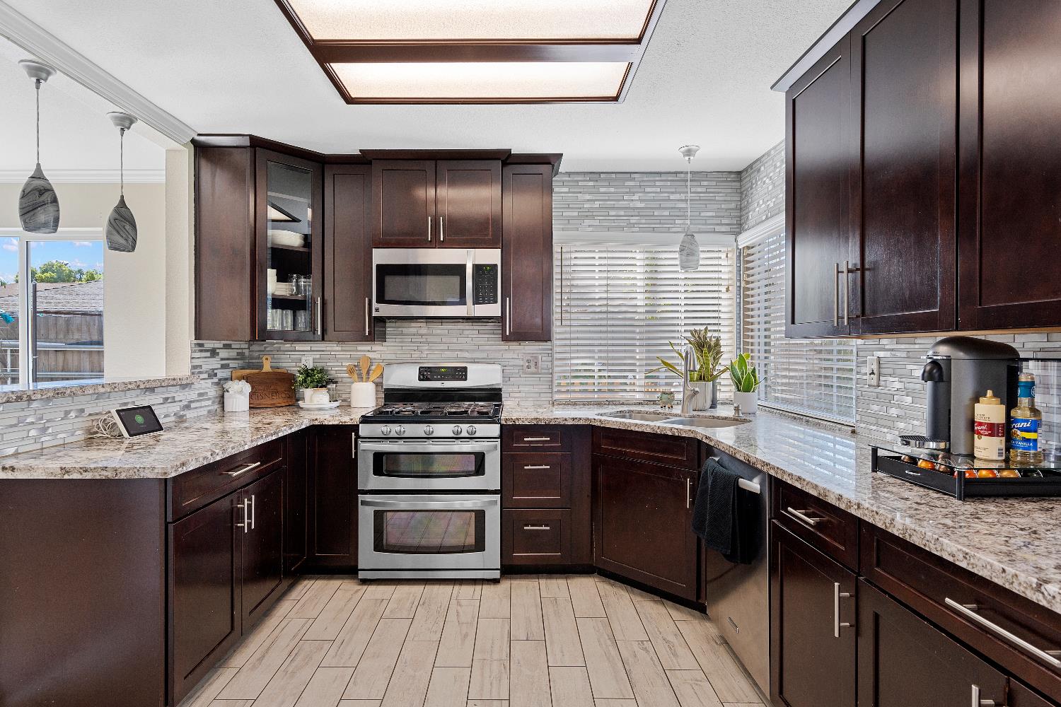 8339 Ruge Court Antelope, CA 95843 - Photo 10 of 35