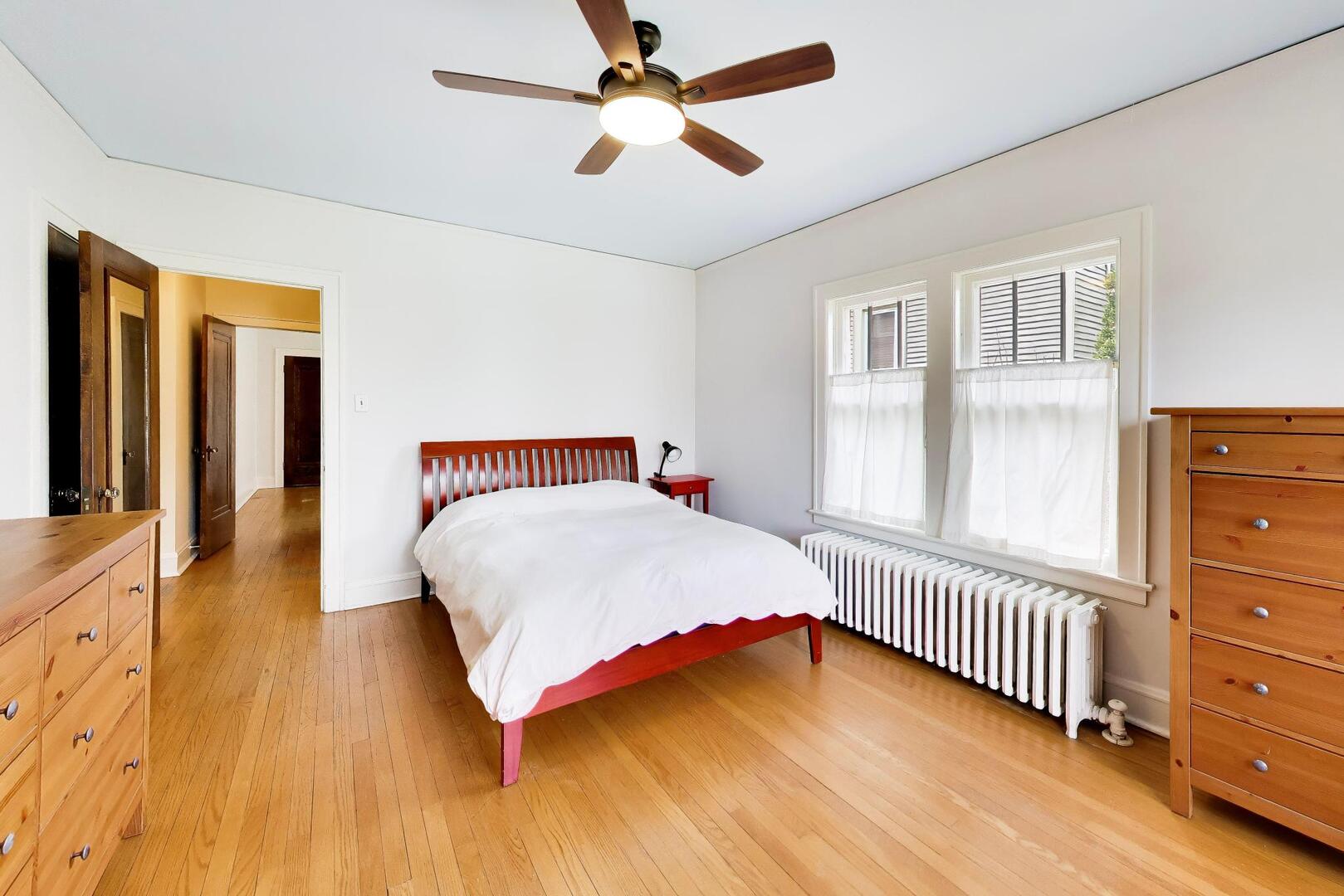 1719 Lake Street Evanston, IL 60201 - Photo 14 of 46
