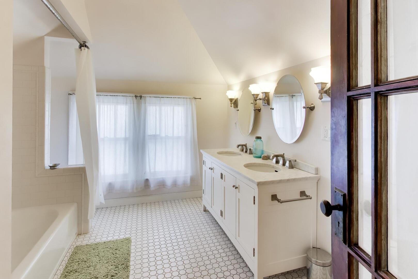 1719 Lake Street Evanston, IL 60201 - Photo 29 of 46
