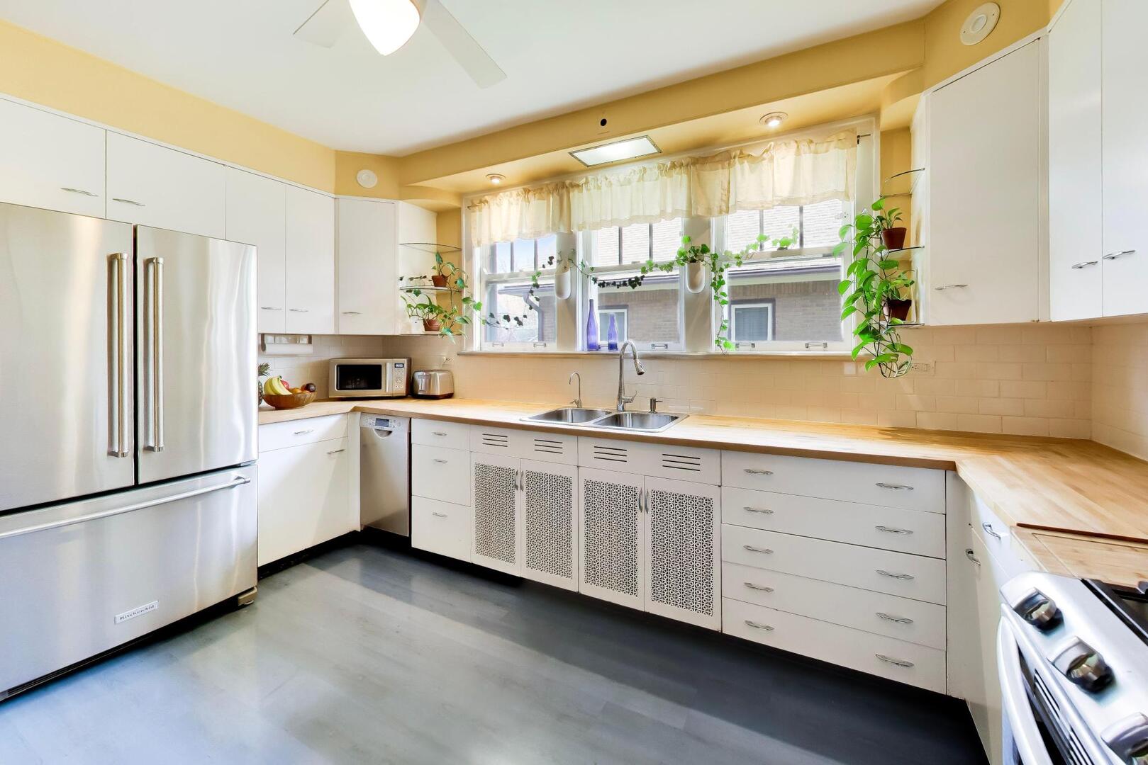 1719 Lake Street Evanston, IL 60201 - Photo 10 of 46