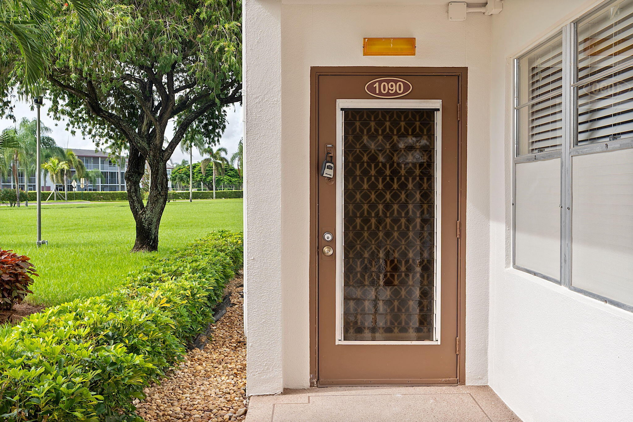 1090 Guildford East Boca Raton, FL 33434 - Photo 3 of 45 3-web-or-mls-1090 - 003