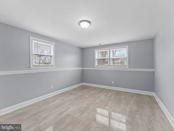 $3,500 | 916 Edgemoor Road, Cherry Hill, NJ 08034