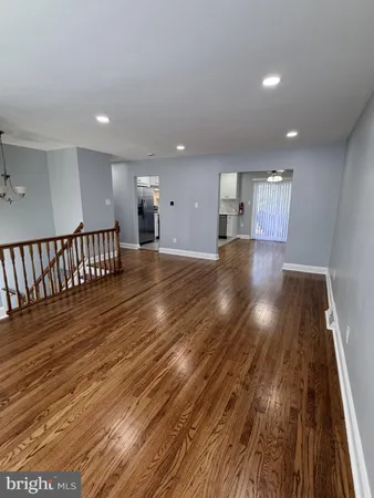 $3,500 | 916 Edgemoor Road, Cherry Hill, NJ 08034