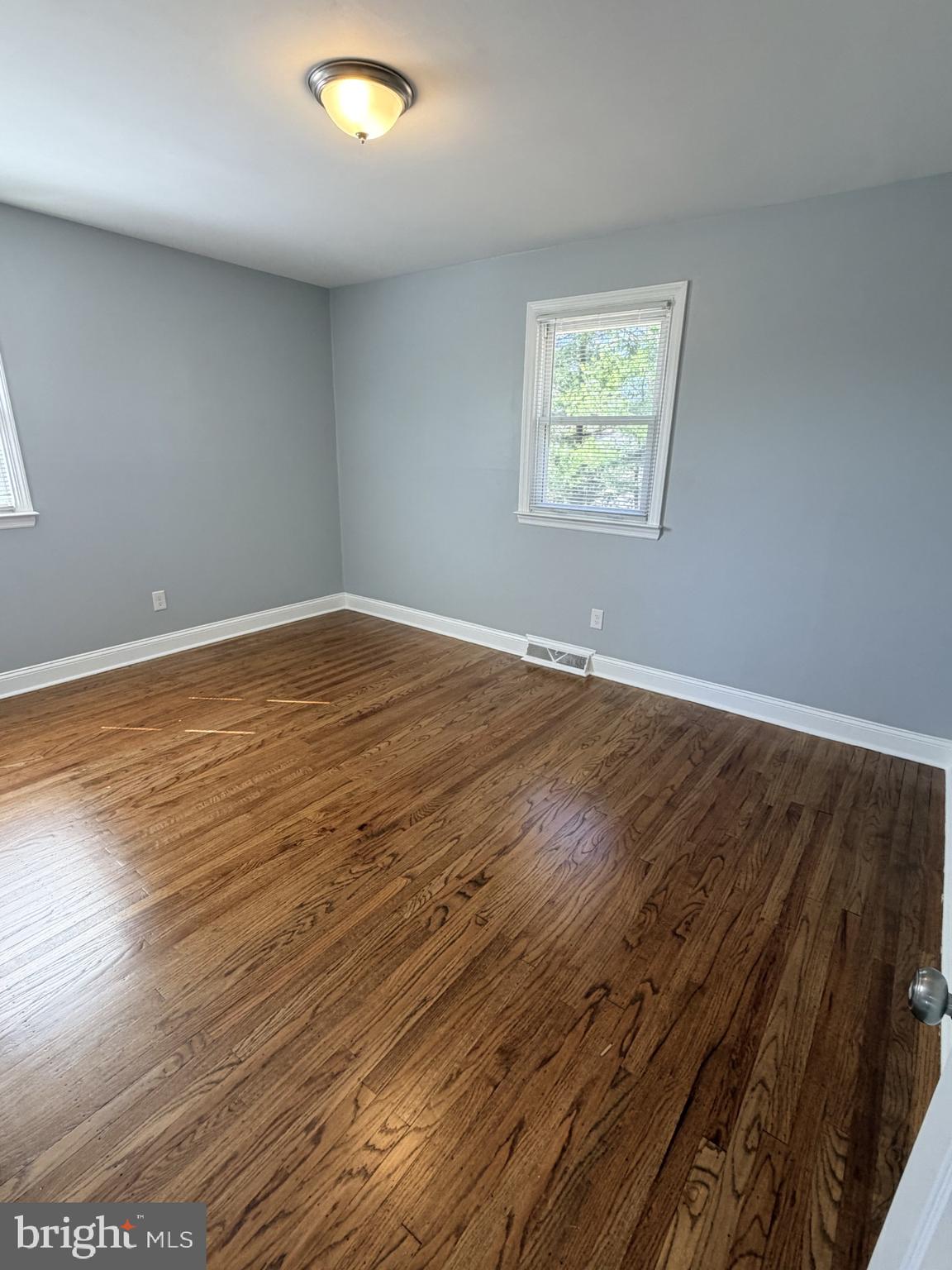 916 Edgemoor Road Cherry Hill, NJ 08034 - Photo 7 of 30