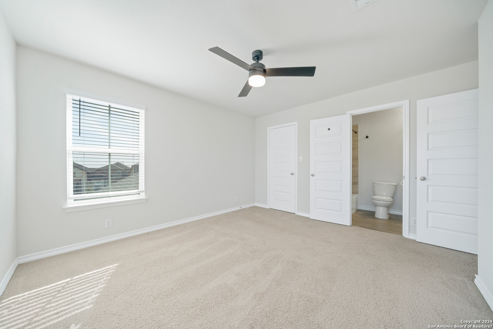 648 Amber Creek Cibolo, TX 78108 - Photo 30 of 34 a view of an empty room with a window