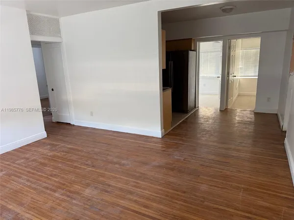 $3,700 | 250 Northwest 118th Street, Unit 250, Miami, FL 33168