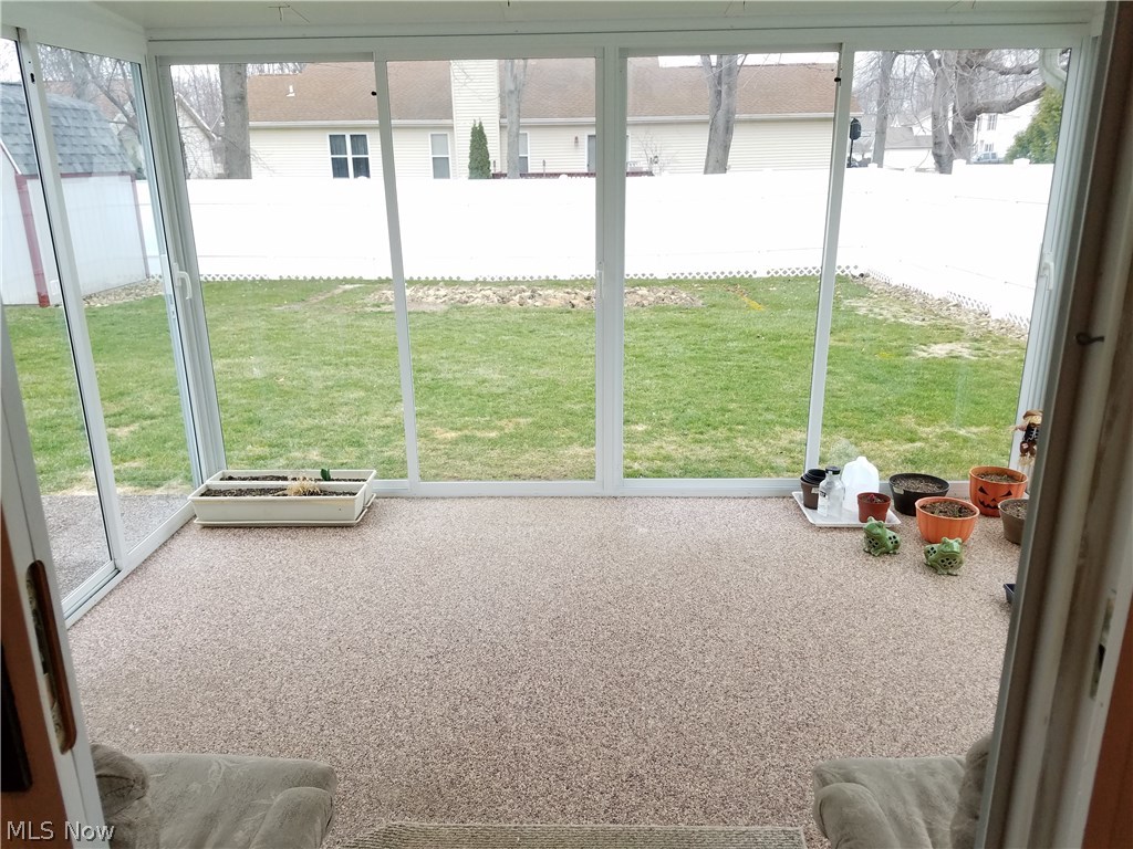 7693 Lake Road East Madison, OH 44057 - Photo 5 of 32