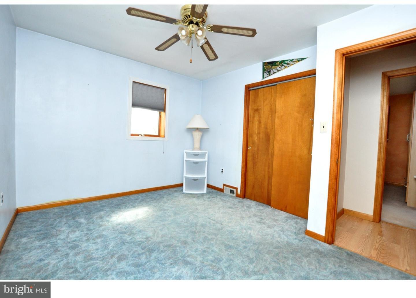 633 Monroe Street Riverside, NJ 08075 - Photo 13 of 24 Bedroom 2