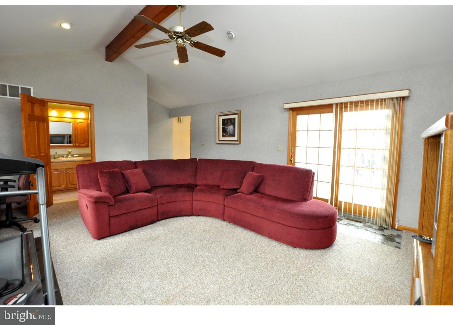 633 Monroe Street Riverside, NJ 08075 - Photo 10 of 24 Great Room