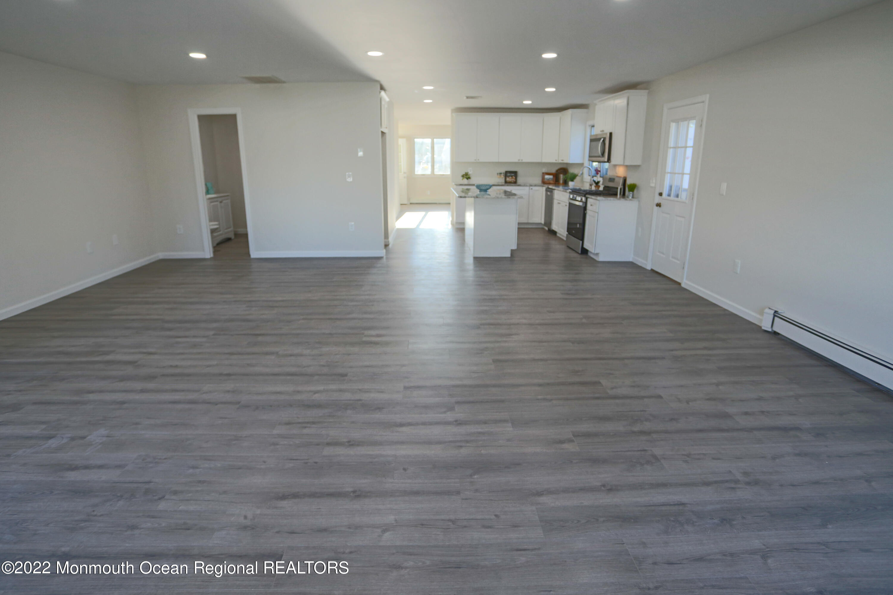 105 Whippany Road Barnegat, NJ 08005 - Photo 11 of 38 FR2