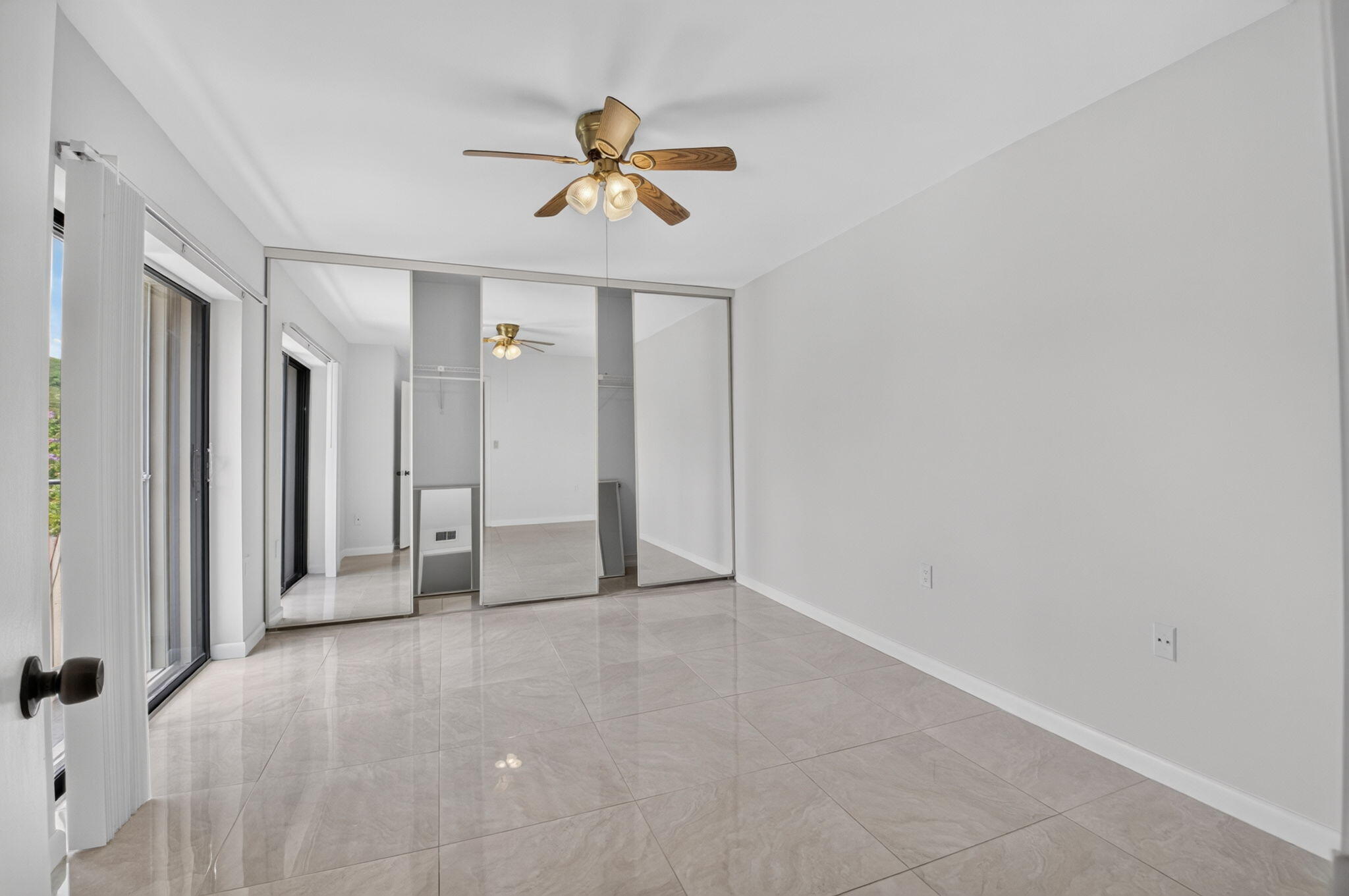 2887 Southwest 22nd Circle, Unit 49B Delray Beach, FL 33445 - Photo 24 of 46 24-web-or-mls-DSC_5520