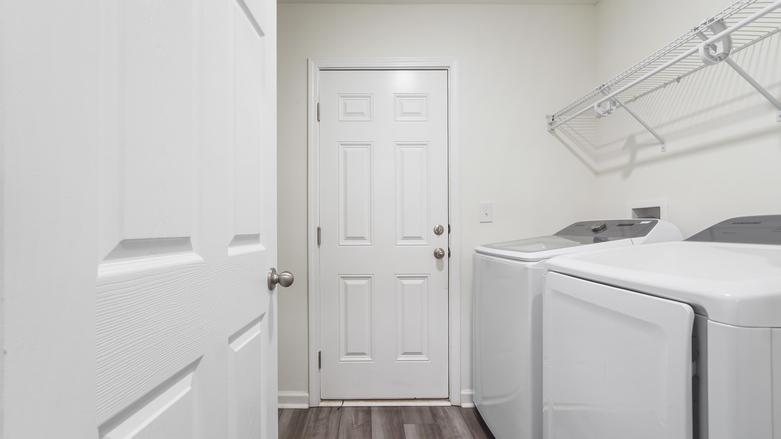 720 Riverwalk Circle Freeport, FL 32439 - Photo 15 of 50 a view of utility room