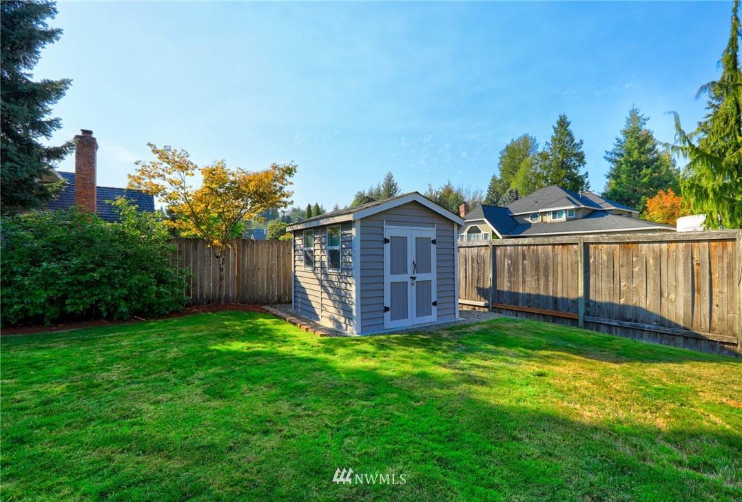 15919 Southeast 182nd Place Renton, WA 98058 - Photo 22 of 24 Gallery Image 22