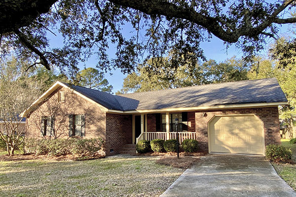 720 Harbor View Road Charleston, SC 29412 - Photo 1 of 18 gg