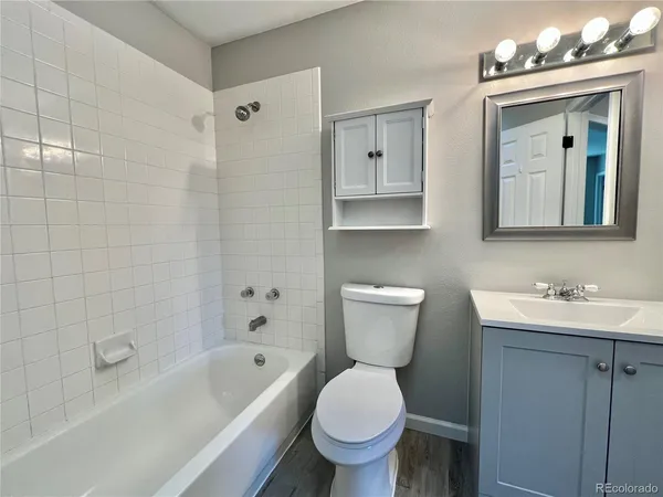 $2,995 | 652 Longfellow Lane, Highlands Ranch, CO 80126