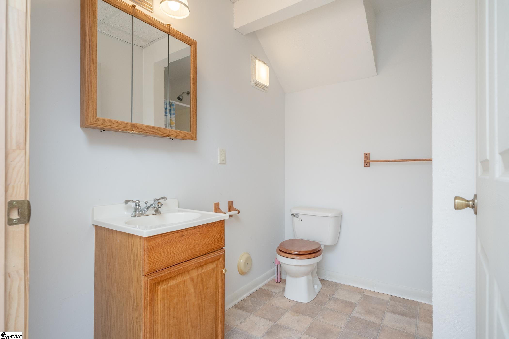 218 Gap Creek Road Marietta, SC 29661 - Photo 27 of 32 Gallery Image 27