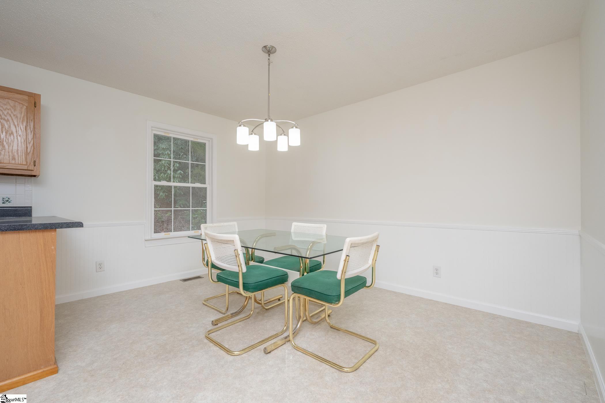 218 Gap Creek Road Marietta, SC 29661 - Photo 8 of 32 Gallery Image 8