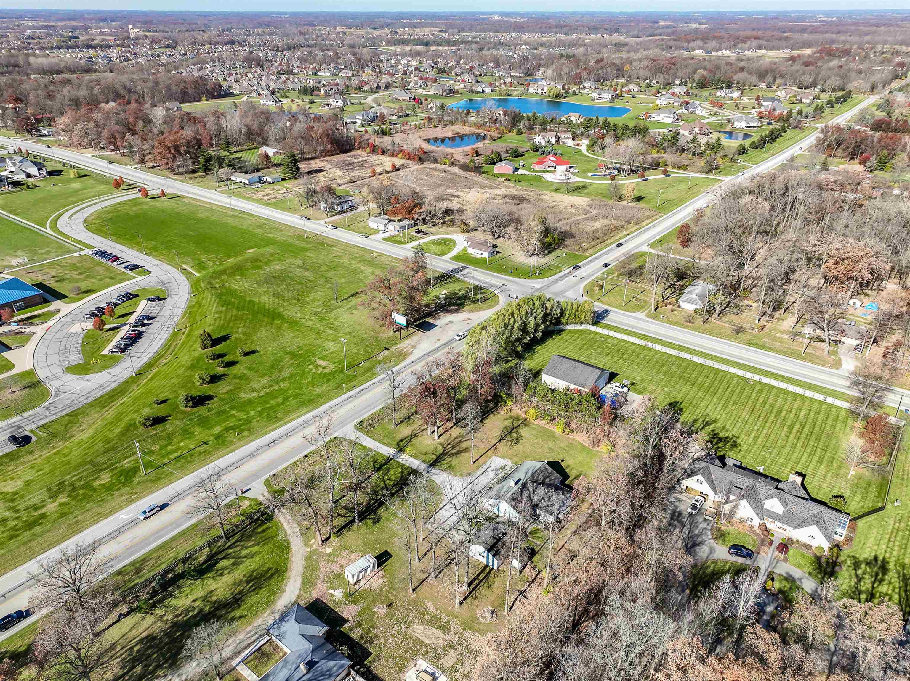 15202 Coldwater Road Fort Wayne, IN 46845 - Photo 4 of 32