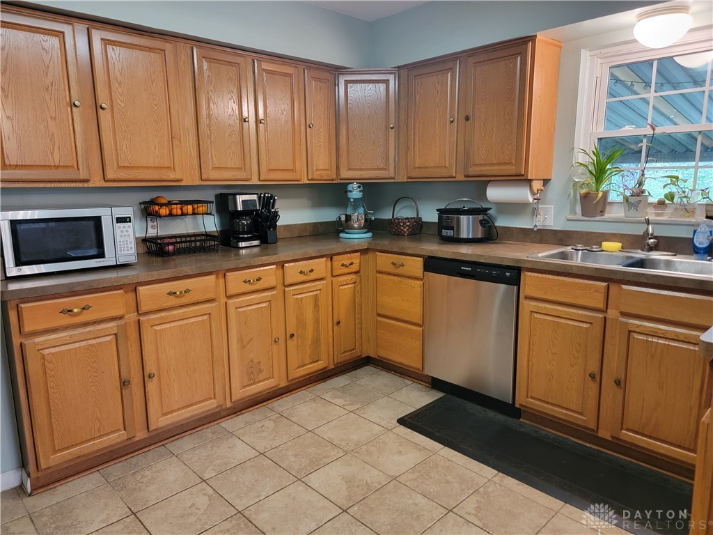 1275 Brush Row Road Wilberforce, OH 45384 - Photo 11 of 30