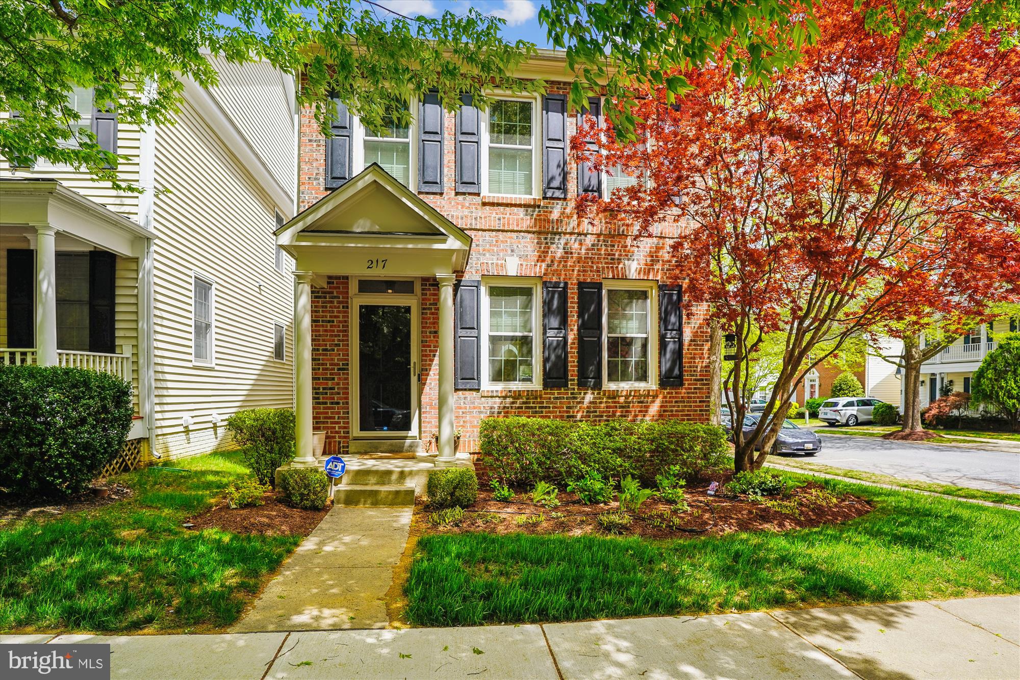 217 Highland Ridge Avenue Gaithersburg, MD 20878 - Photo 2 of 47 How happy you'll be walking or driving up to this!