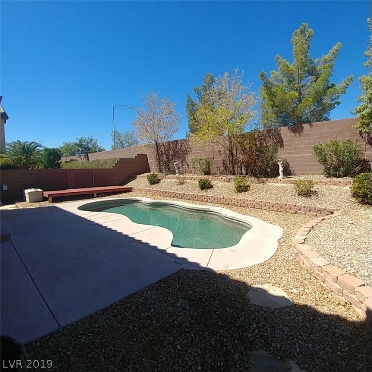9049 Rendon Street Las Vegas, NV 89143 - Photo 4 of 25