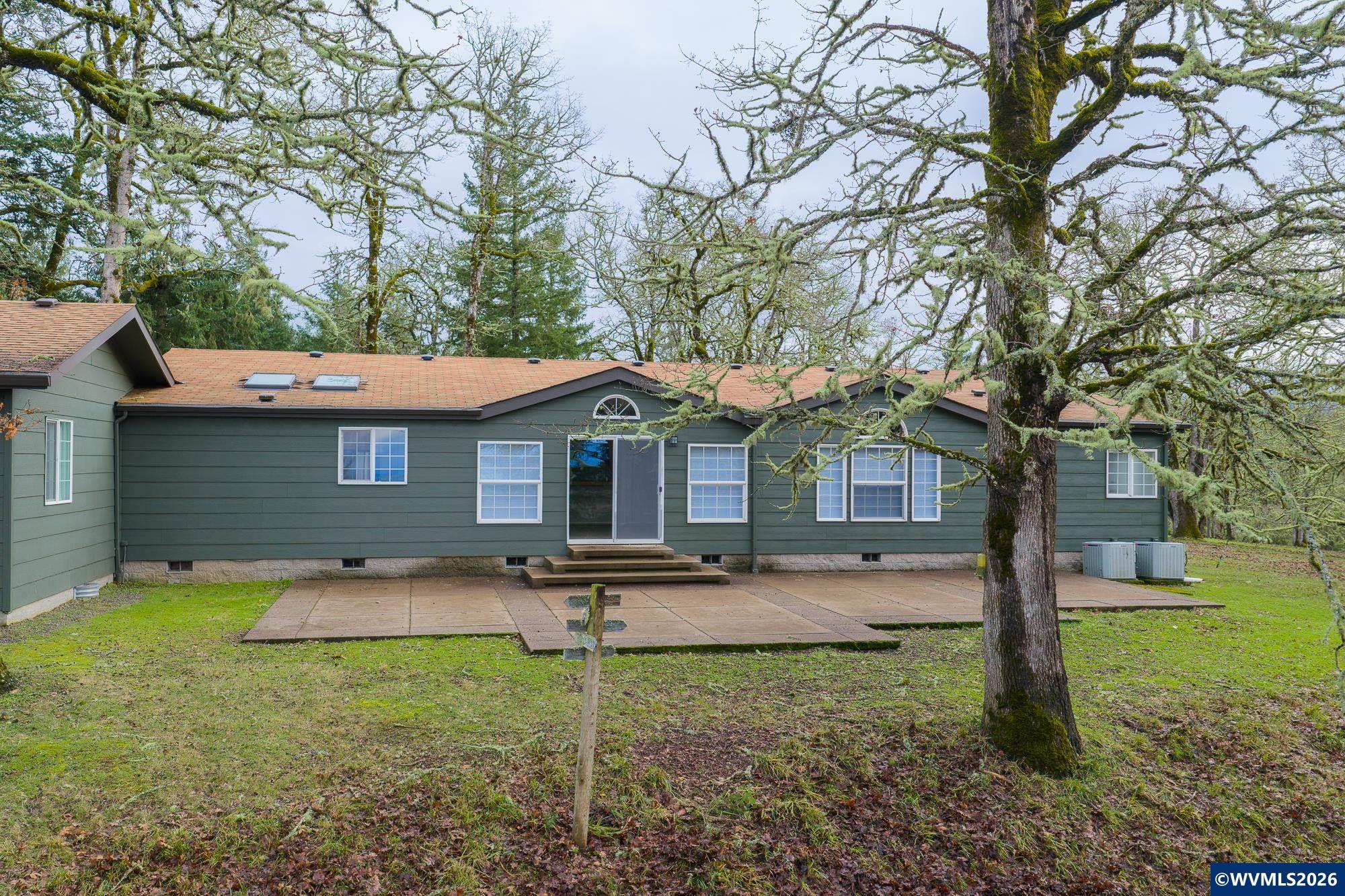 24869 Gap Road Brownsville, OR 97327 - Photo 9 of 50